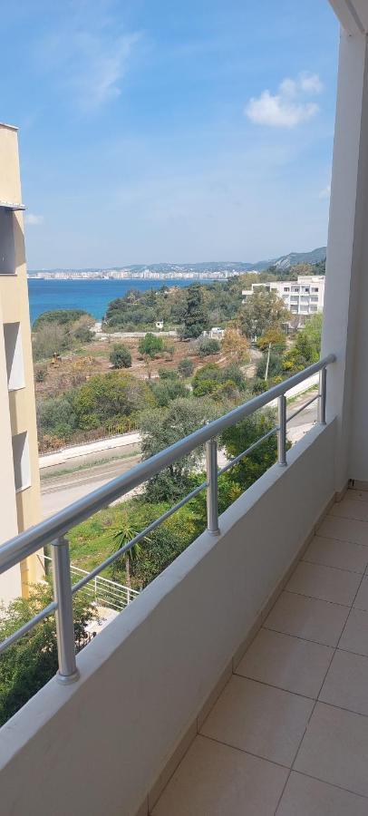 Deluxe Sea Apartment Vlorë Екстериор снимка