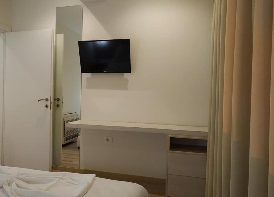 Deluxe Sea Apartment Vlorë Екстериор снимка