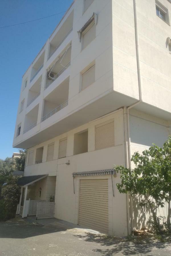 Deluxe Sea Apartment Vlorë Екстериор снимка