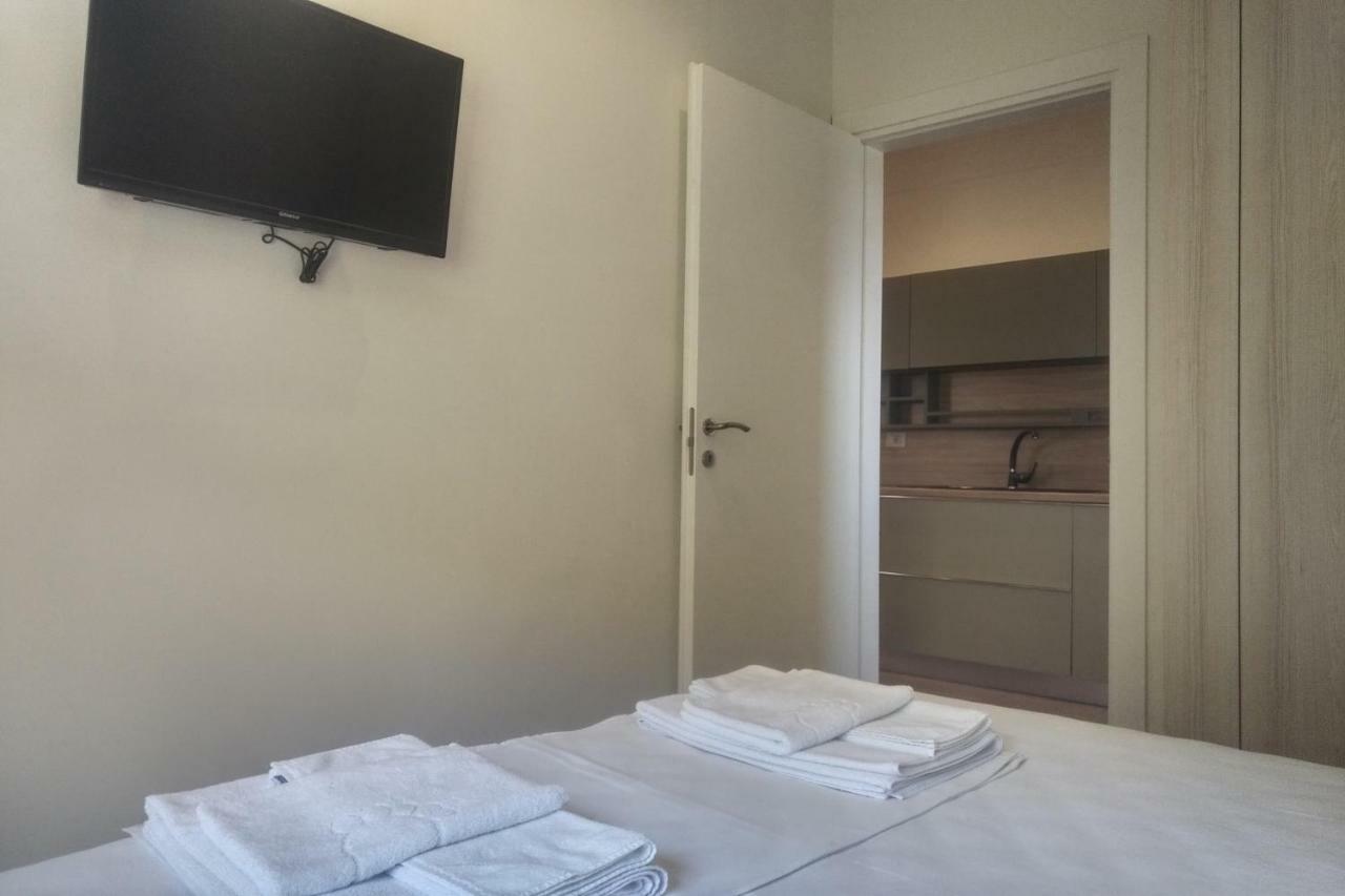 Deluxe Sea Apartment Vlorë Екстериор снимка