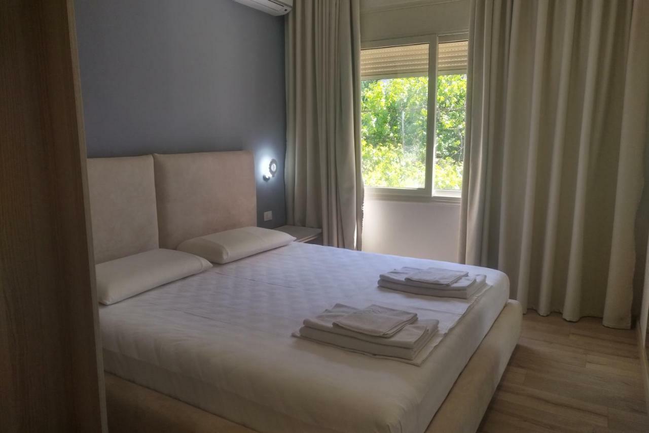 Deluxe Sea Apartment Vlorë Екстериор снимка