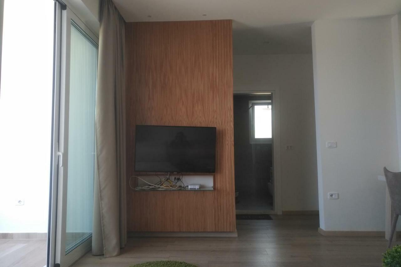 Deluxe Sea Apartment Vlorë Екстериор снимка