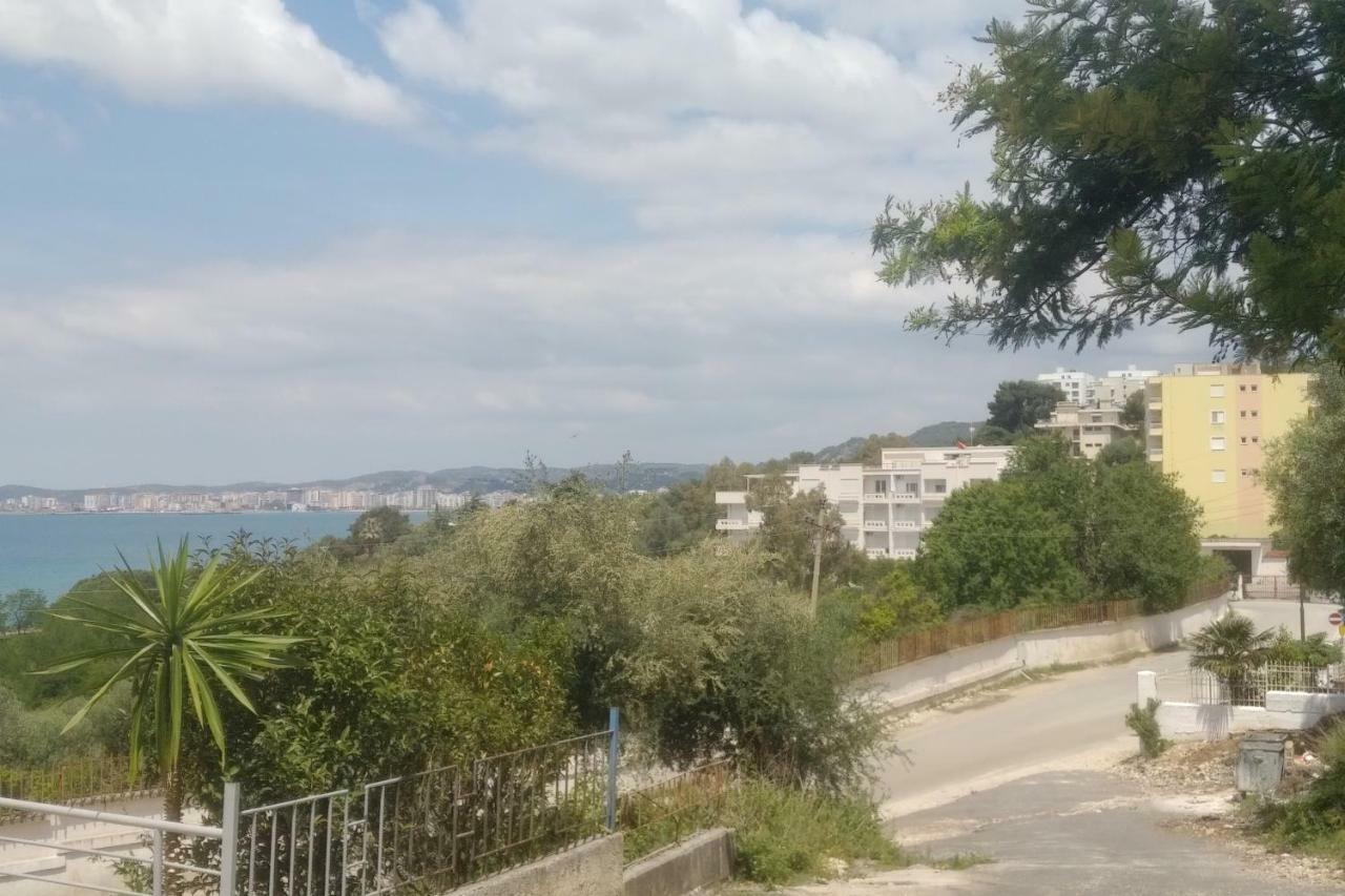 Deluxe Sea Apartment Vlorë Екстериор снимка